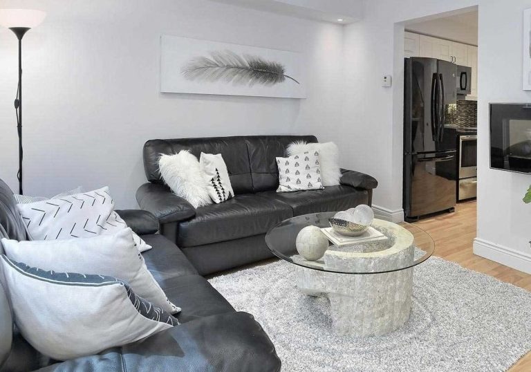 living room 6 768x538